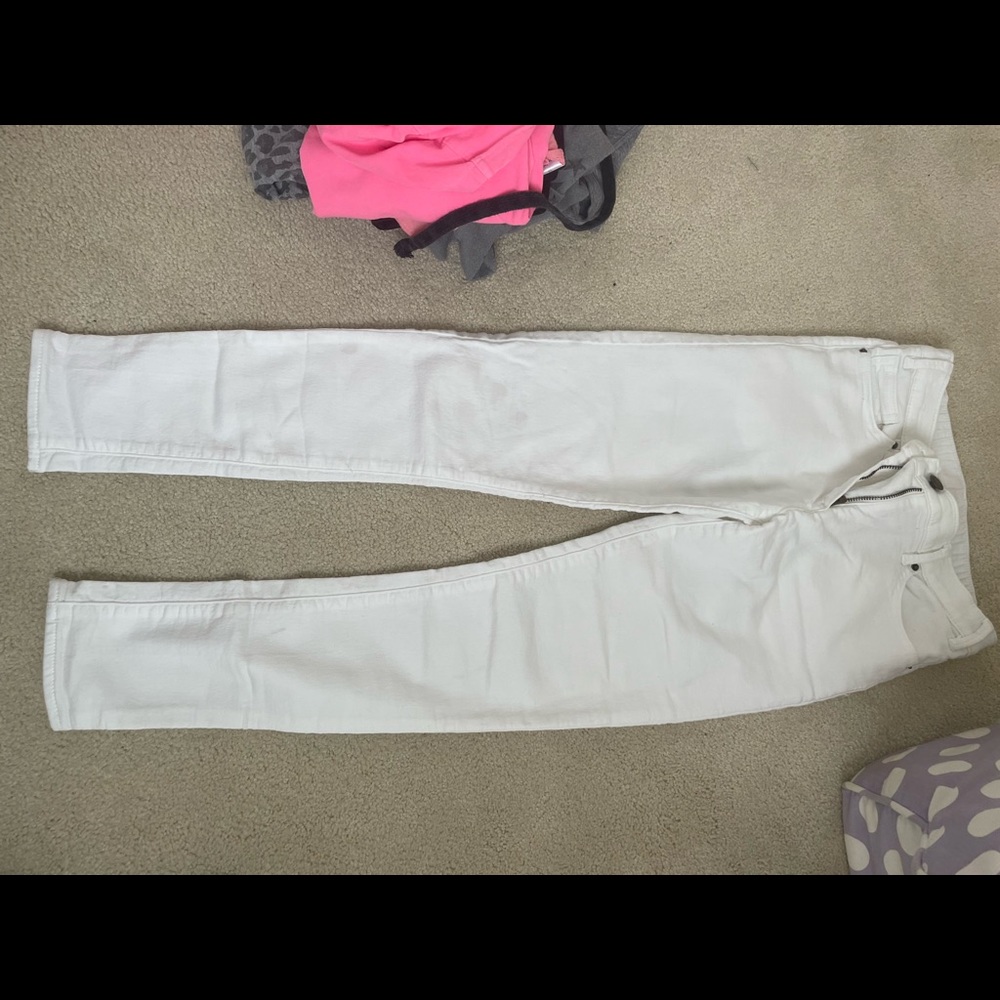 White Jeans